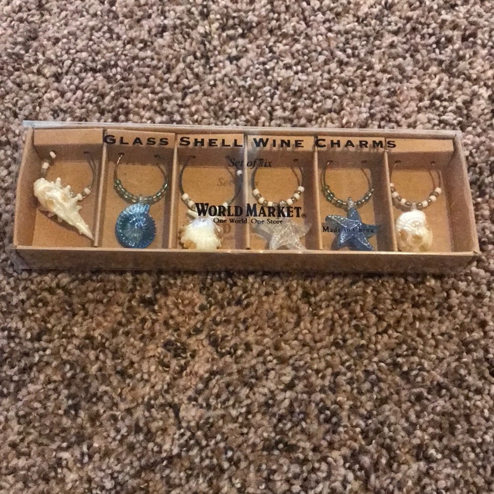 Glass Shell Wine Charms